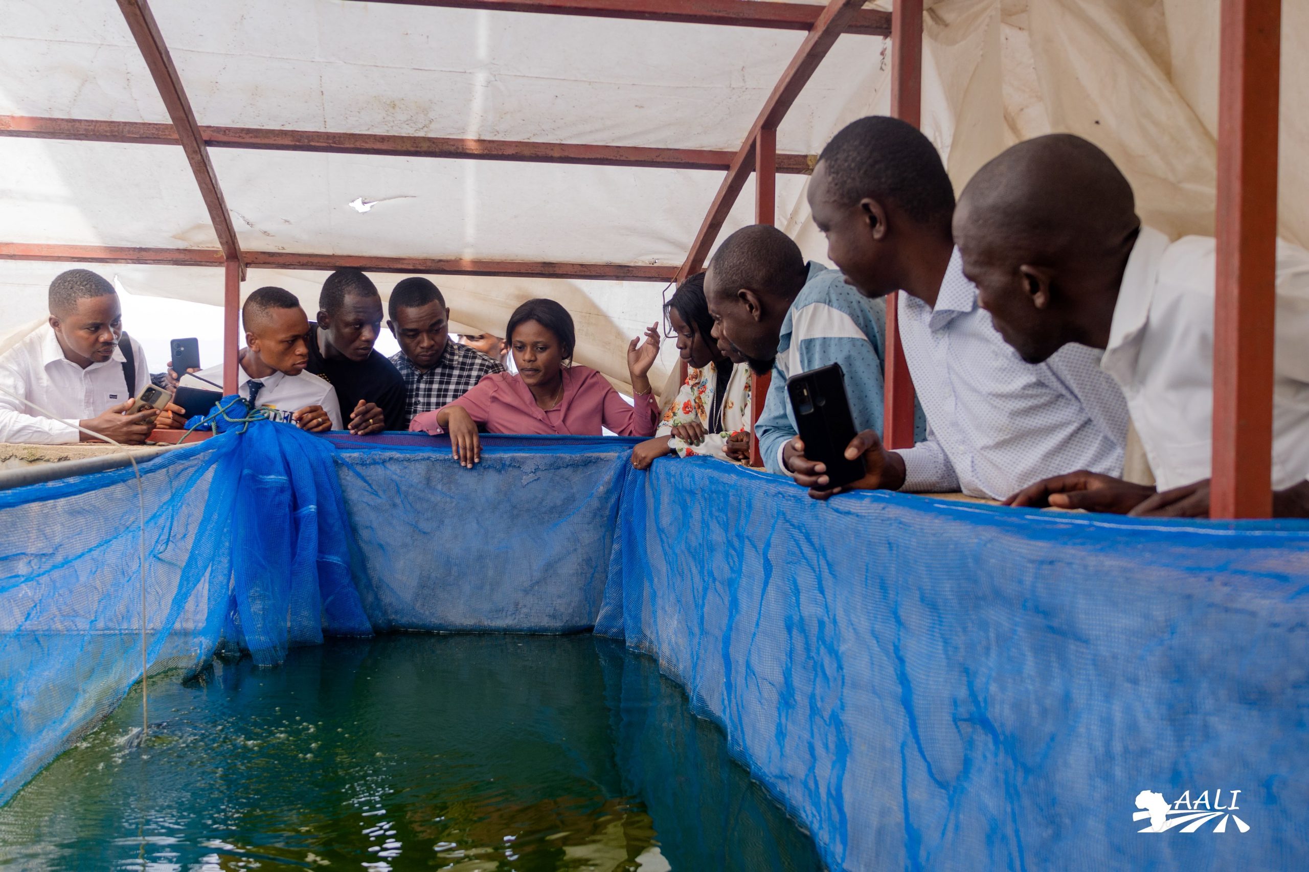 Youth Brigade from the Chapter Brigade visit the fry hatchery at the Kalambo station.